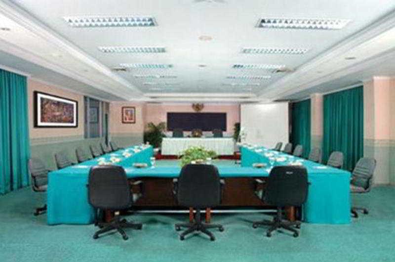 Patra Bandung Hotel Екстер'єр фото